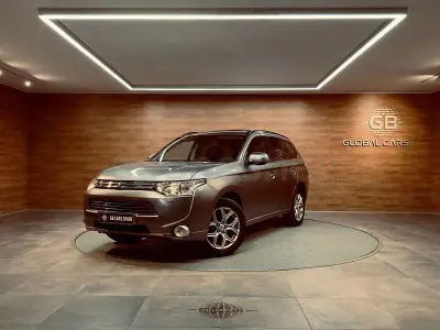 Usado Mitsubishi Outlander P-HEV