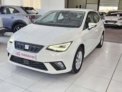 Usado Seat Ibiza Style 79 CV (58 kW) 2021 Blanco Utilitario