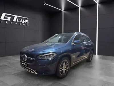 Usado Mercedes GLA250 Progressive 218 CV (160 kW) 2021 Azul SUV