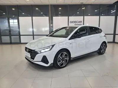 Usado Hyundai i20 N Line 100 CV (73 kW) 2025 Blanco Utilitario
