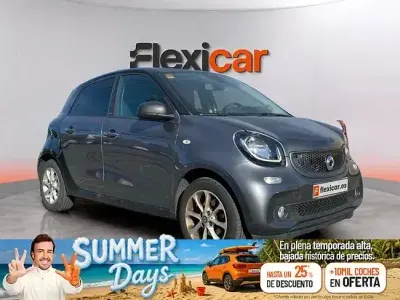 Usado Smart ForFour 90 CV (66 kW) 2018 Negro Utilitario