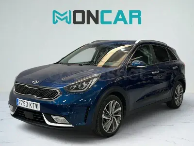 Usado Kia Niro 141 CV (103 kW) 2019 Azul SUV