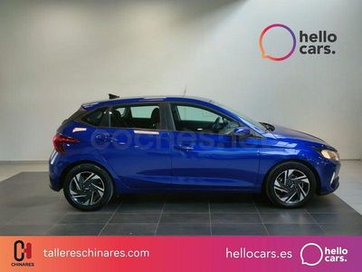 Begagnad Hyundai i20 100 HK (73 kW) 2022 Blå Halvkombi