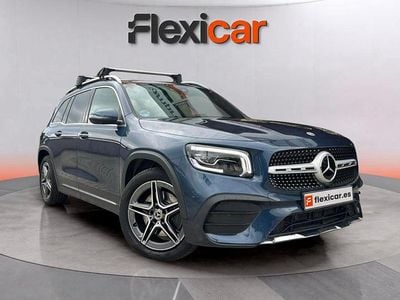 Mercedes GLB220