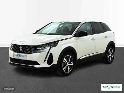 Usado Peugeot 3008 Allure 130 CV (95 kW) 2022 Blanco SUV