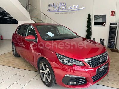 Rojo Usado 2018 Peugeot 308 Allure Berlina | 12.990 € (Un poco caro)