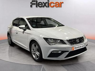 Usado Seat Leon ST FR 150 CV (110 kW) 2019 Blanco Familiar