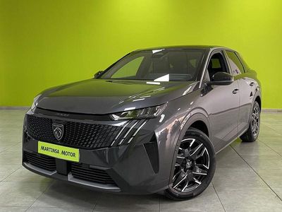 Usado Peugeot 3008 Allure 145 CV (106 kW) 2025 Gris SUV