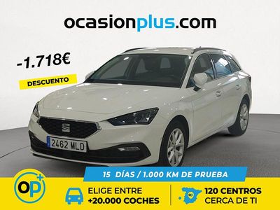 Usado Seat Leon Style 130 CV (95 kW) 2023 Blanco Familiar