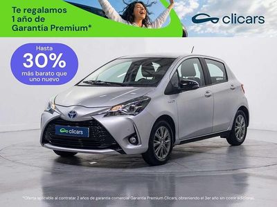 Usado Toyota Yaris Hybrid Active 75 CV (55 kW) 2017 Plateado Berlina