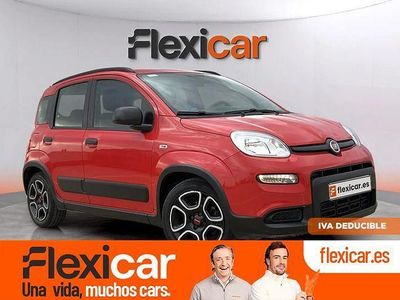 Usado Fiat Panda 70 CV (51 kW) 2022 Rojo Utilitario
