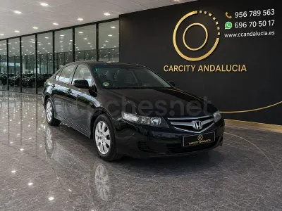Usado Honda Accord Sport 155 CV (114 kW) 2006 Negro Berlina