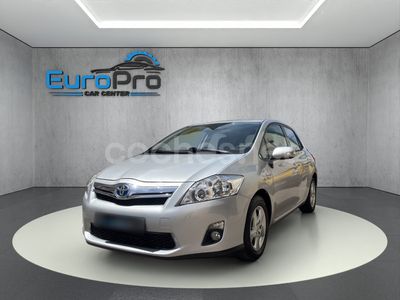 Toyota Auris Hybrid
