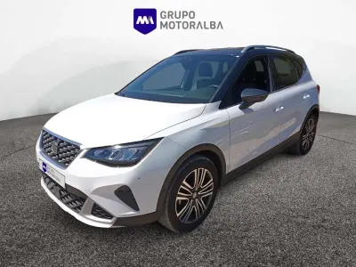 Usado Seat Arona 116 CV (85 kW) 2025 Blanco SUV