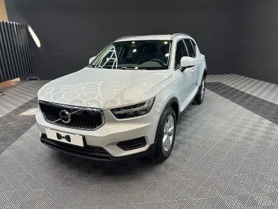 Usado Volvo XC40 Core 129 CV (94 kW) 2022 Blanco SUV