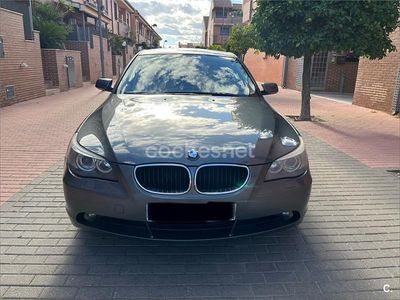 Gris / plata Usado 2006 BMW 520 Berlina | 5900 € (Caro)