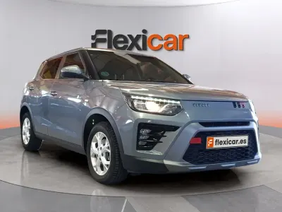 Usado SsangYong Tivoli Limited 163 CV (119 kW) 2024 Gris SUV