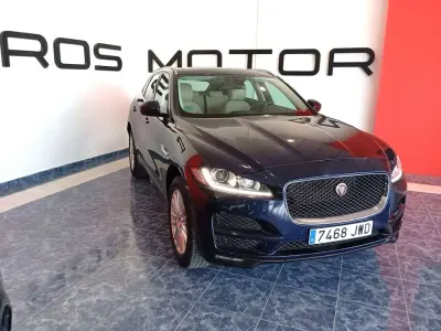 Usado Jaguar F-Pace Prestige 179 CV (131 kW) 2017 Azul SUV