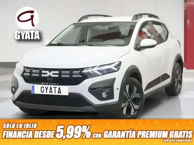 Usado Dacia Sandero Essentiel 91 CV (66 kW) 2025 Blanco Utilitario