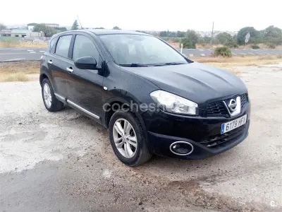 Usado Nissan Qashqai Acenta 106 CV (77 kW) 2011 Negro SUV