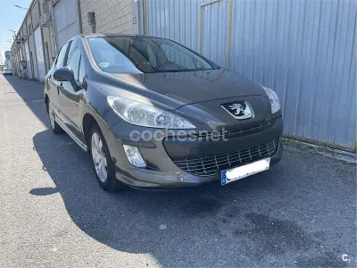 Usado Peugeot 308 Sport 120 CV (88 kW) 2007 Gris / plata Utilitario