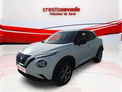 Usado Nissan Juke Acenta 114 HP (83 kW) 2022 Branco SUV