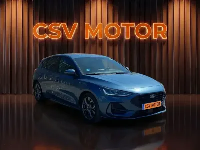 Usado Ford Focus ST-Line X 155 CV (114 kW) 2025 Azul Utilitario