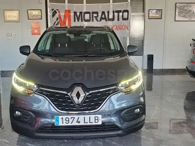 Usado Renault Kadjar Intens 115 CV (84 kW) 2020 Gris / plata SUV