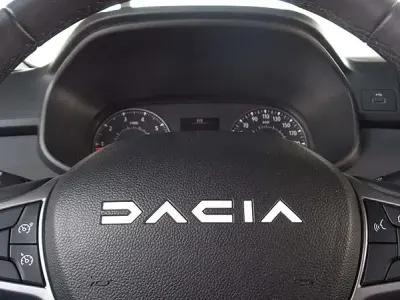 Usado Dacia Jogger Extreme 110 CV (80 kW) 2023 Gris Monovolumen