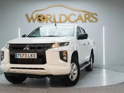 Usado Mitsubishi L200 150 CV (110 kW) 2020 Blanco Pickup/Camioneta