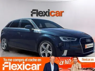 Usado Audi A3 116 CV (85 kW) 2017 Azul Berlina