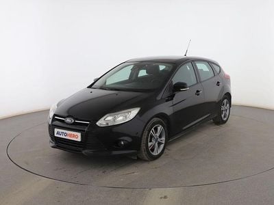 Negro Usado 2014 Ford Focus Berlina | 9699 € (Precio justo)