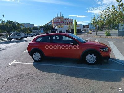 Usado Volvo C30 Kinetic 125 CV (91 kW) 2008 Etiqueta c (verde) Utilitario