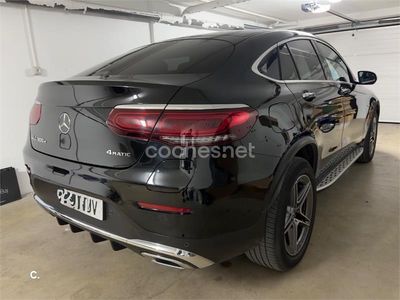 Usado Mercedes GLC300e 320 CV (235 kW) 2021 Negro Coupe
