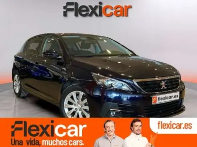 Usado Peugeot 308 SW Active 131 CV (96 kW) 2020 Azul Familiar