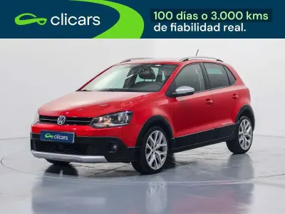 Usado VW Polo Cross 90 CV (66 kW) 2016 Rojo Utilitario