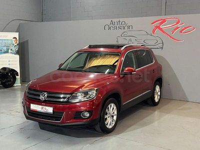 Usado VW Tiguan Sportline 140 CV (102 kW) 2015 Granate SUV