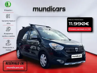 Usado Dacia Dokker Stepway 75 CV (55 kW) 2018 Negro Monovolumen