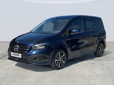 Usado Mercedes T180 116 CV (85 kW) 2024 Azul Monovolumen