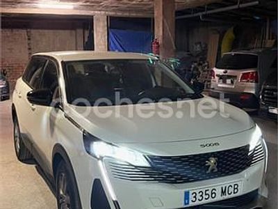 Blanco Usado 2022 Peugeot 5008 Active Monovolumen | 25.900 € (Precio justo)