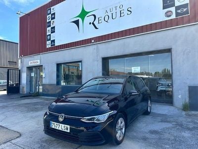 Usado VW Golf VIII Life 110 CV (80 kW) 2021 Negro Berlina
