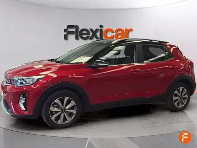Usado Kia Stonic 100 HP (73 kW) 2022 Vermelho SUV
