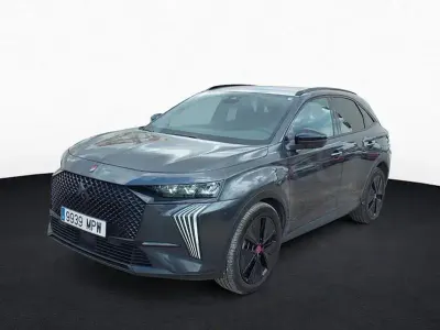 Usado DS Automobiles DS7 Crossback Performance 225 CV (165 kW) 2024 Gris / plata SUV