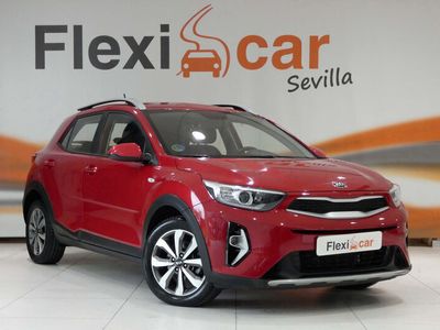 usado Kia Stonic 1.0 T-GDi 74kW (100CV) MHEV iMT Concept Híbrido en Flexicar Sevilla 4