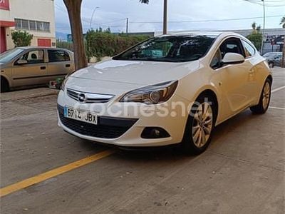Opel Astra GTC