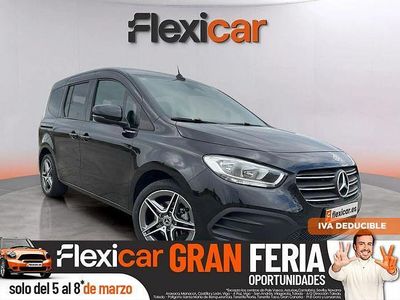 Usado Mercedes T180 116 CV (85 kW) 2022 Negro Monovolumen