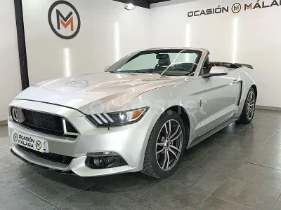 Usado Ford Mustang 314 CV (230 kW) 2017 Gris / plata Descapotable