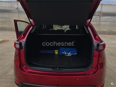 Käytetty Mazda CX-5 150 HP (110 kW) 2017 Punainen Katumaasturi