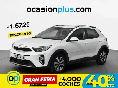 Usado Kia Stonic 100 CV (73 kW) 2024 Blanco SUV