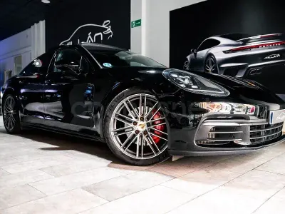 Usado Porsche Panamera 4S